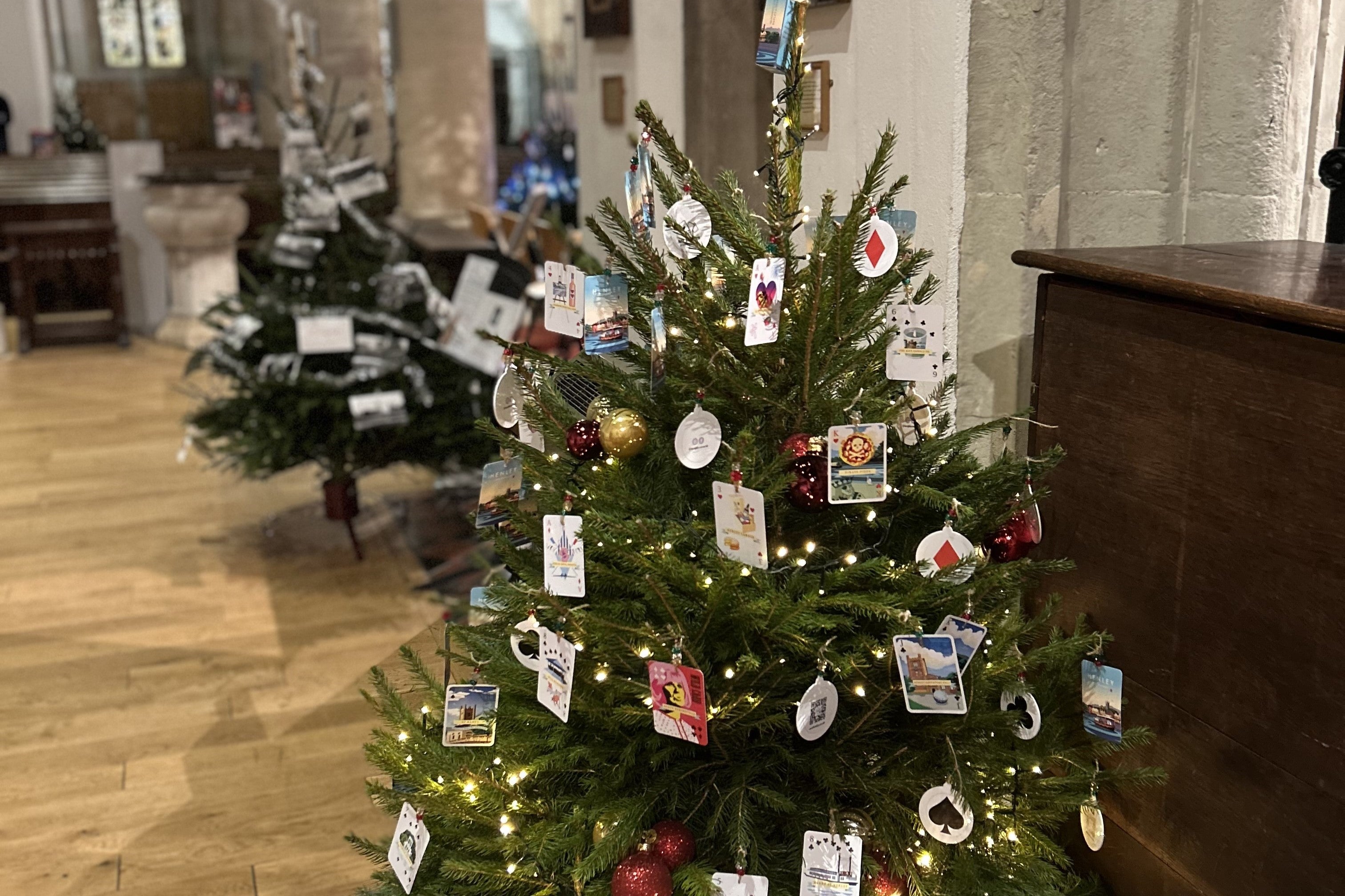 Henley Playing Cards Shine at the Christmas Tree Festival!
